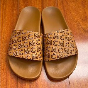 MCM Worldwide Slides size 38 cognac